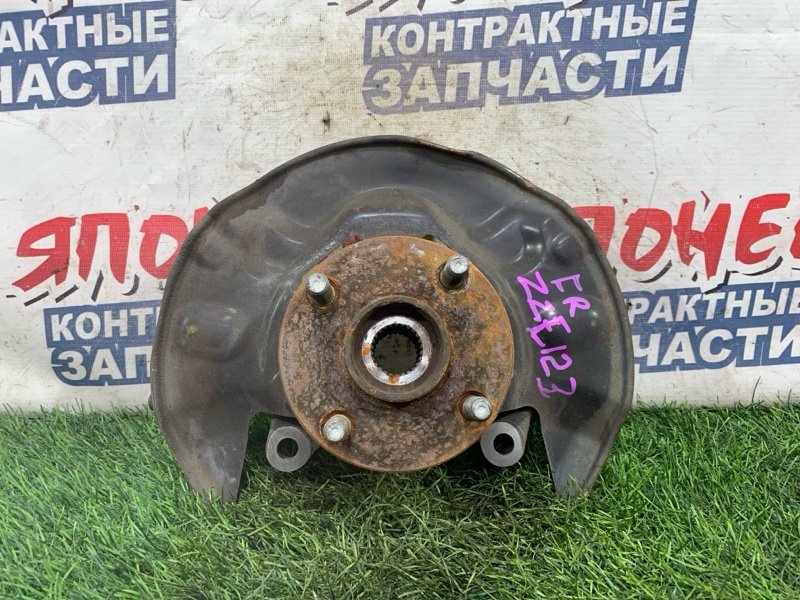 Ступица TOYOTA COROLLA FIELDER ZZE123 2ZZ-GE передняя правая (б/у)