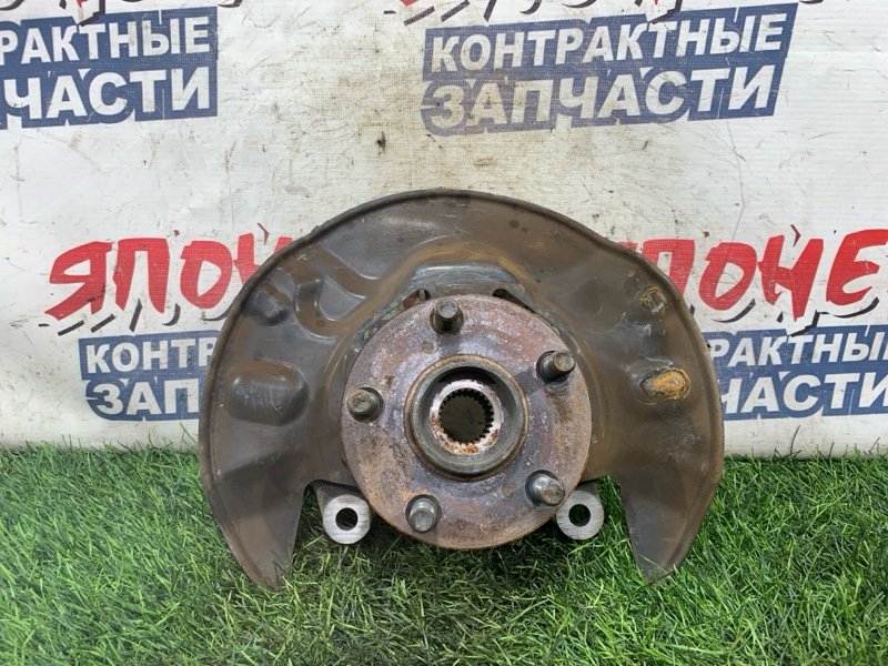 Ступица TOYOTA WISH ZNE10 1ZZ-FE передняя левая (б/у)