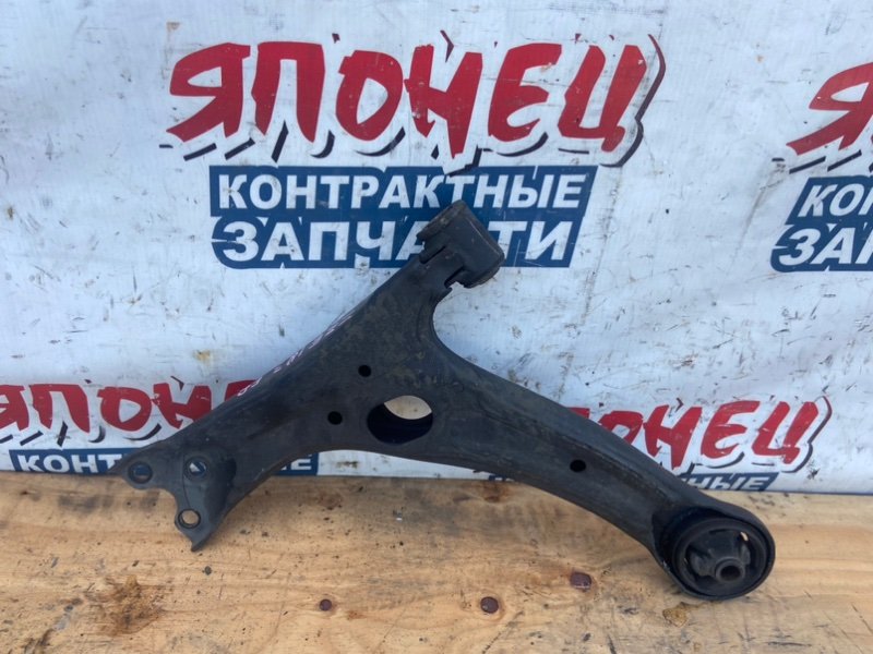 Рычаг нижний TOYOTA COROLLA FIELDER ZZE123 2ZZ-GE передний правый (б/у)