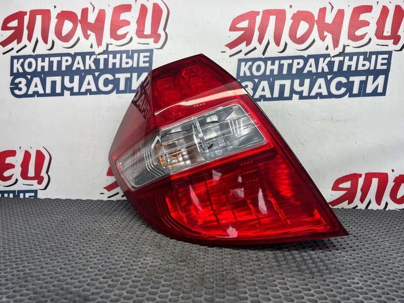 Стоп-сигнал HONDA FIT GE6 L13A левый (б/у)