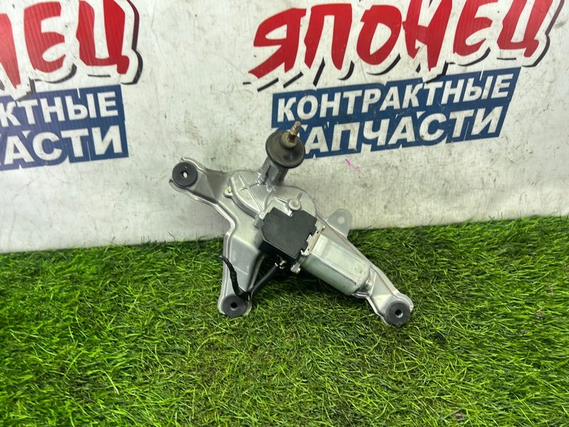 Моторчик заднего дворника TOYOTA WISH ZNE10 1ZZ-FE (б/у)
