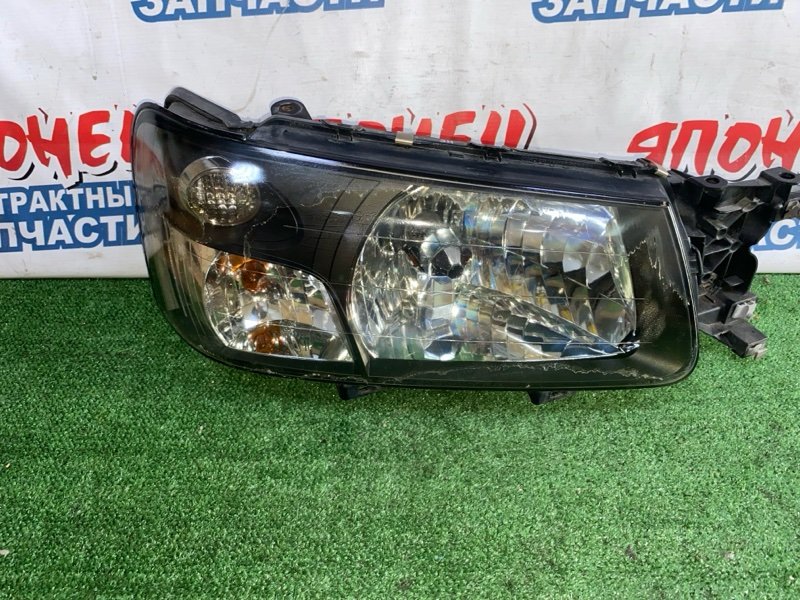 Фара SUBARU FORESTER SG5 EJ205 правая (б/у)