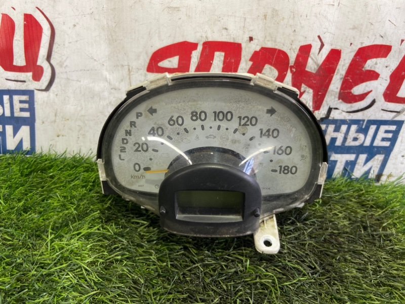 Панель приборов TOYOTA PASSO KGC10 1KR-FE (б/у)