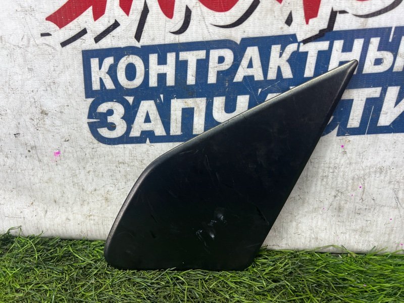 Уголок крыла HONDA FIT GP1 LDA передний левый (б/у)