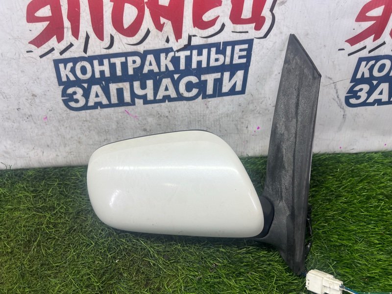 Зеркало TOYOTA WISH ZNE10 1ZZ-FE правое (б/у)