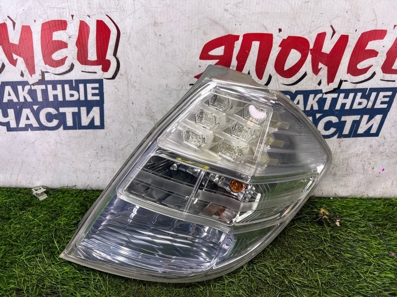 Стоп-сигнал HONDA FIT GP1 LDA задний правый (б/у)