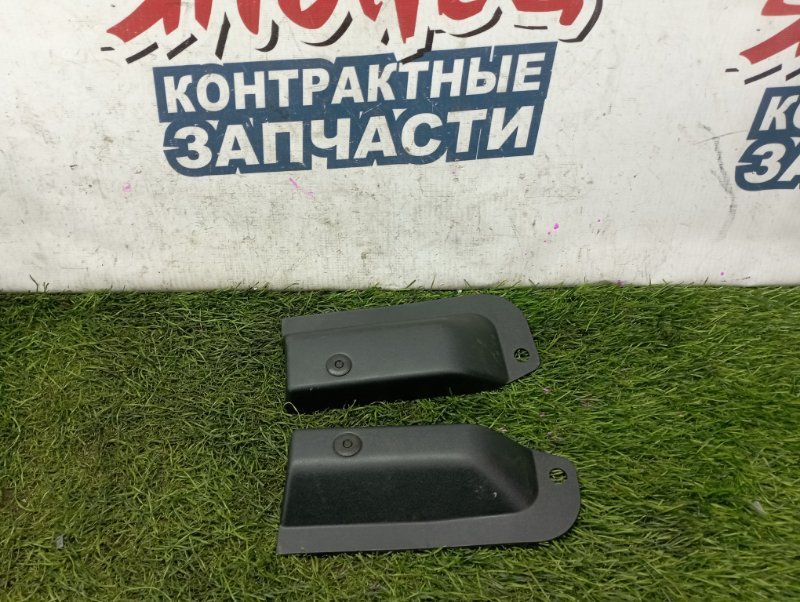 Накладка петли багажника TOYOTA CROWN JZS151 1JZ-GE (б/у)