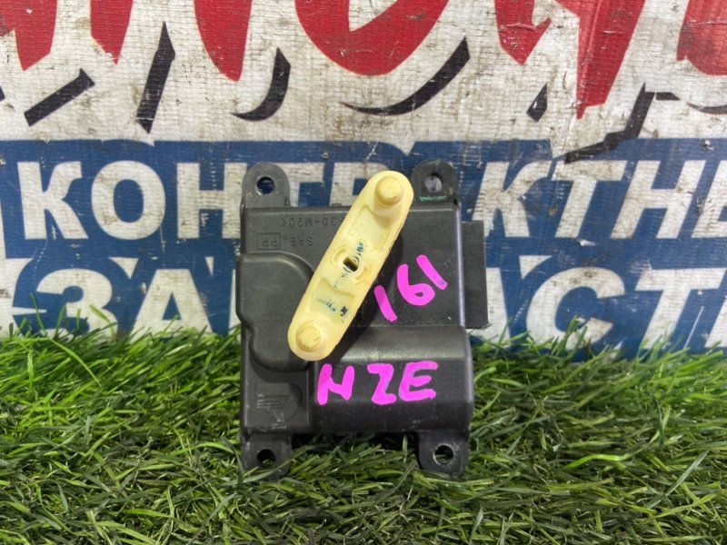 Сервопривод заслонок печки TOYOTA COROLLA FIELDER NZE161 1NZ-FE (б/у)