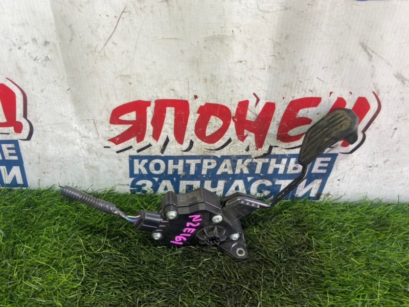 Педаль газа TOYOTA COROLLA FIELDER NZE161 1NZ-FE (б/у)