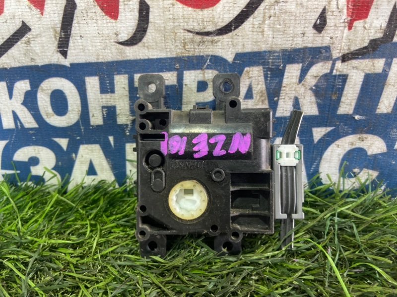 Сервопривод заслонок печки TOYOTA COROLLA  FIELDER NZE161 1NZ-FE (б/у)