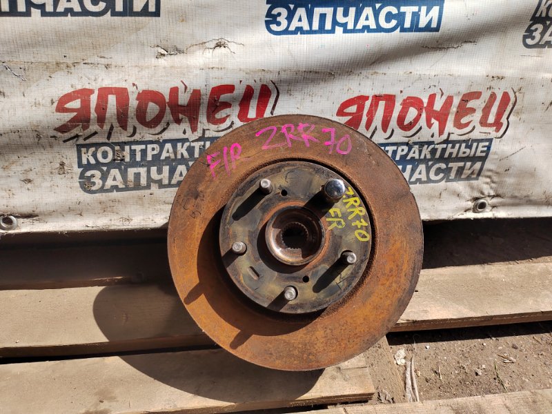 Ступица TOYOTA HOAH ZRR70 3ZR-FAE передняя правая (б/у)