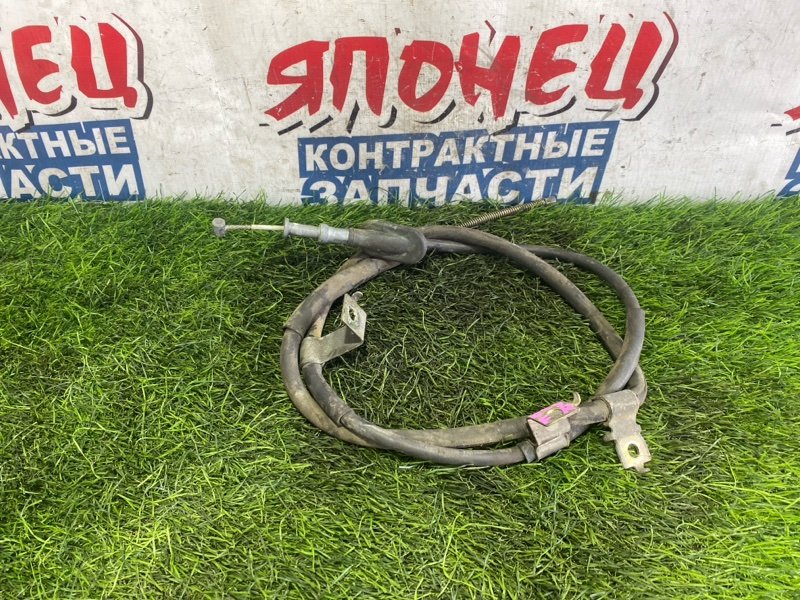 Тросик ручника SUBARU LEGACY BE5 EJ206 правый (б/у)