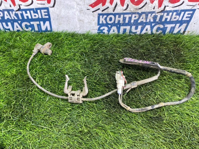 Датчик abs TOYOTA WINDOM MCV21 2MZ-FE передний левый (б/у)