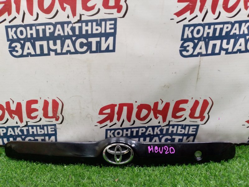 Накладка 5-й двери TOYOTA KLUGER V MCU20 1MZ-FE (б/у)