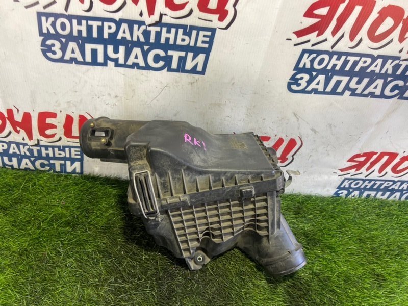 Корпус воздушного фильтра HONDA STEPWGN RK1 R20A (б/у)