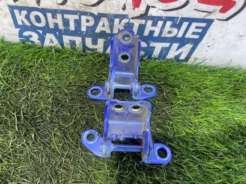 Петля двери HONDA FIT GP1 LDA задняя правая (б/у)