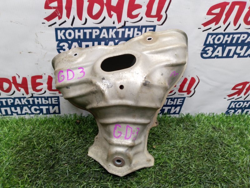 Защита выпускного коллектора HONDA FIT GD3 L15A (б/у)