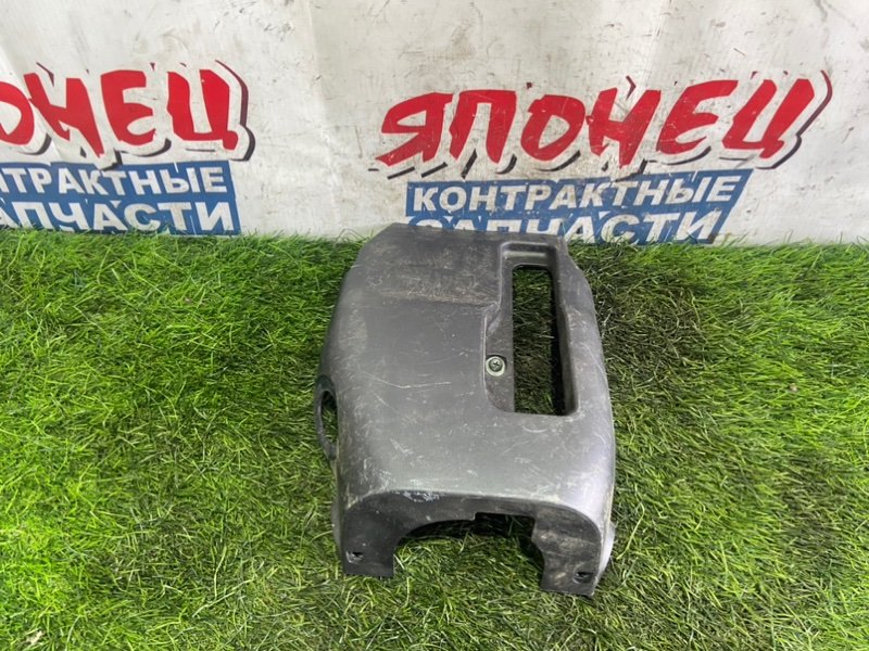 Кожух рулевой колонки TOYOTA VITZ KSP130 1KR-FE (б/у)