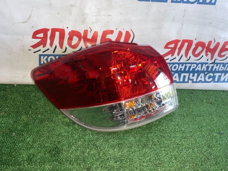 Стоп-сигнал TOYOTA WISH ZGE20 2ZR-FE левый (б/у)