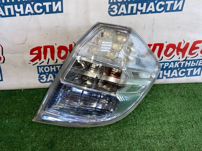 Стоп-сигнал HONDA FIT GP1 LDA правый (б/у)