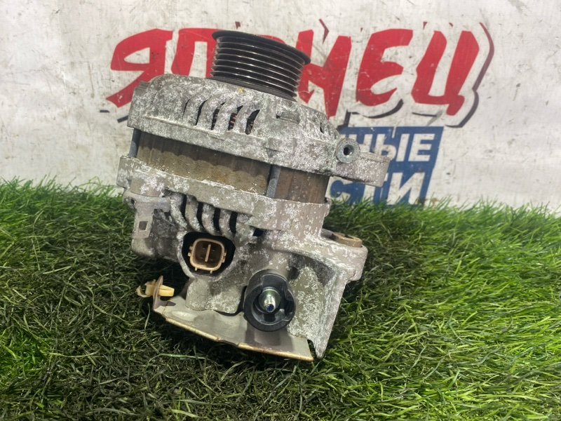 Генератор HONDA STREAM RN6 R18A (б/у)
