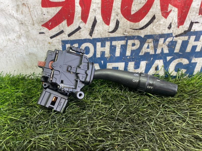 Переключатель поворотов TOYOTA COROLLA FIELDER ZZE123 2ZZ-GE (б/у)