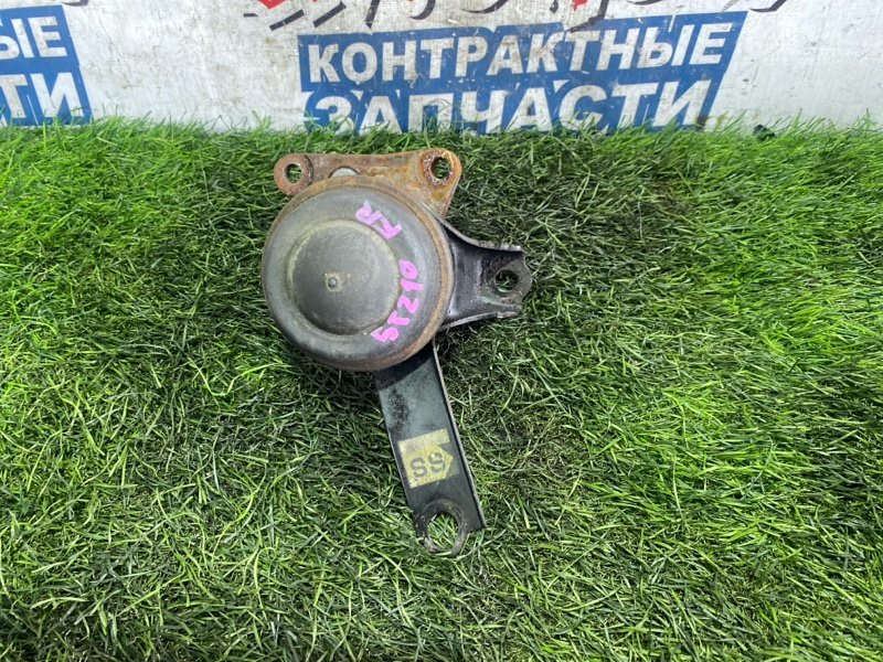 Подушка двигателя TOYOTA CALDINA ST210 3S-FE правая (б/у)