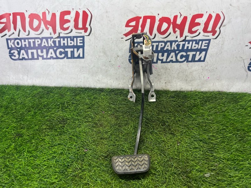 Педаль тормоза TOYOTA BELTA SCP92 2SZ-FE (б/у)