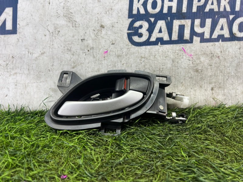 Ручка двери внутренняя HONDA STREAM RN6 R18A передняя правая (б/у)