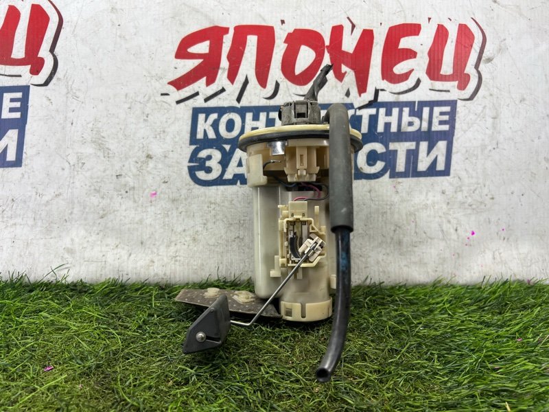Топливный насос TOYOTA WISH ZNE10 1ZZ-FE (б/у)