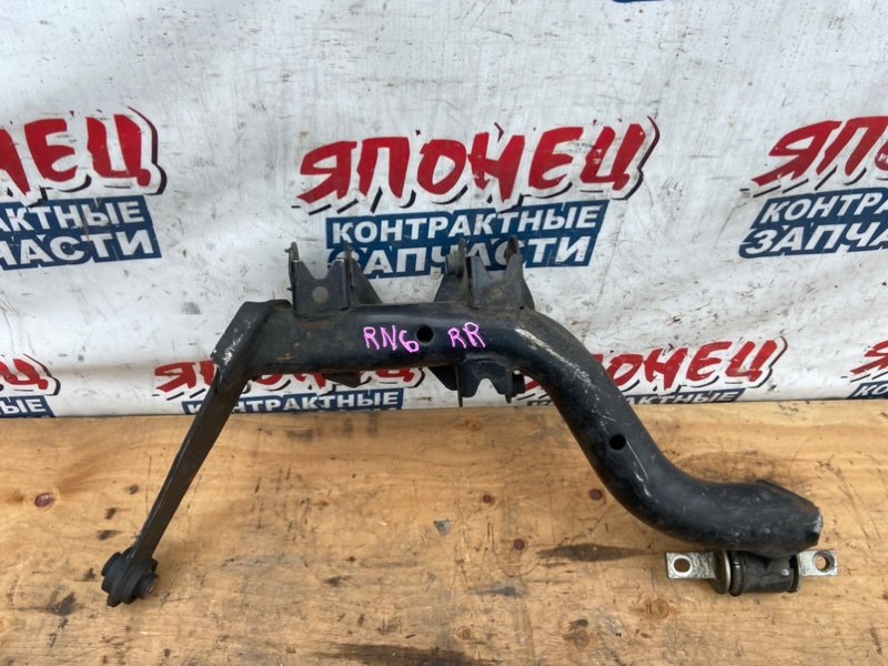 Рычаг нижний HONDA STREAM RN6 R18A задний правый (б/у)