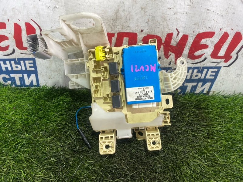 Блок предохранителей салона TOYOTA WINDOM MCV21 2MZ-FE (б/у)