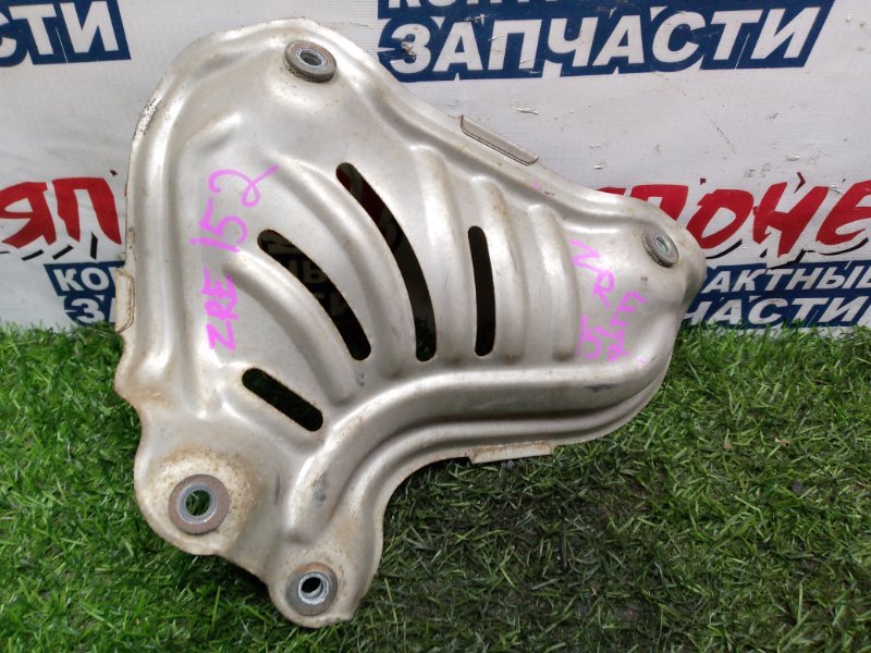 Защита выпускного коллектора TOYOTA COROLLA RUMION ZRE152 2ZR-FE (б/у)