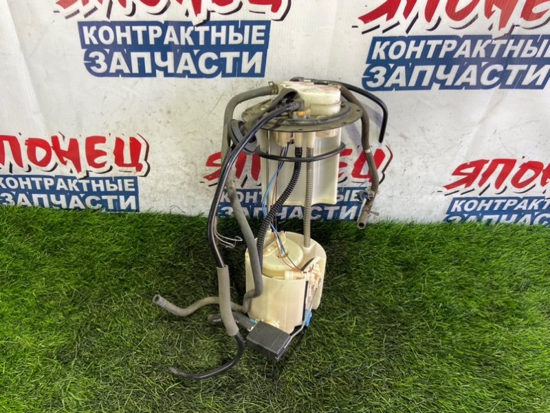 Топливный насос TOYOTA RACTIS NCP125 1NZ-FE (б/у)