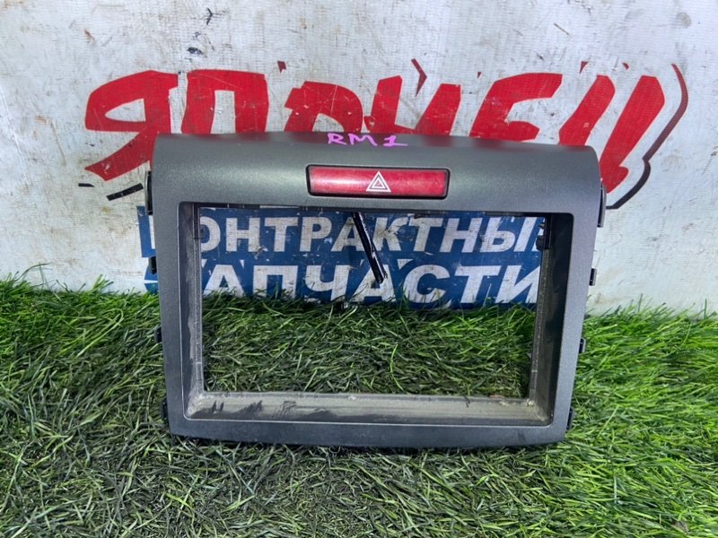 Консоль магнитофона HONDA CRV RM1 R20A (б/у)