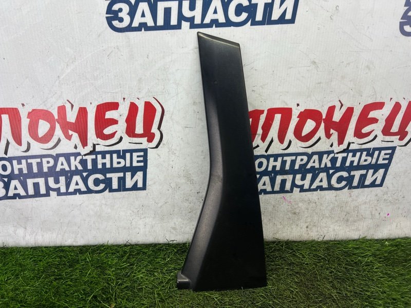 Накладка на дверь HONDA FIT GE6 L13A задняя левая (б/у)