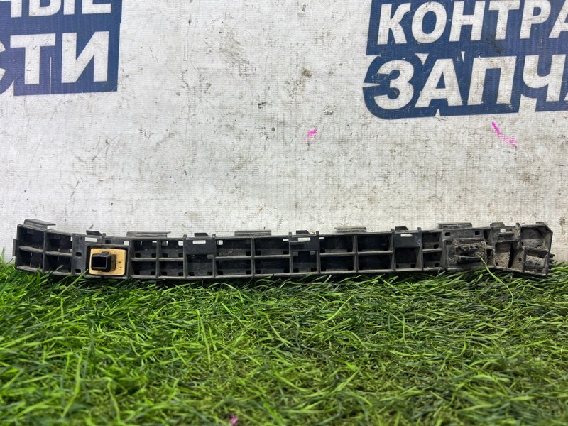 Крепление бампера HONDA STEPWGN RK1 R20A заднее левое (б/у)