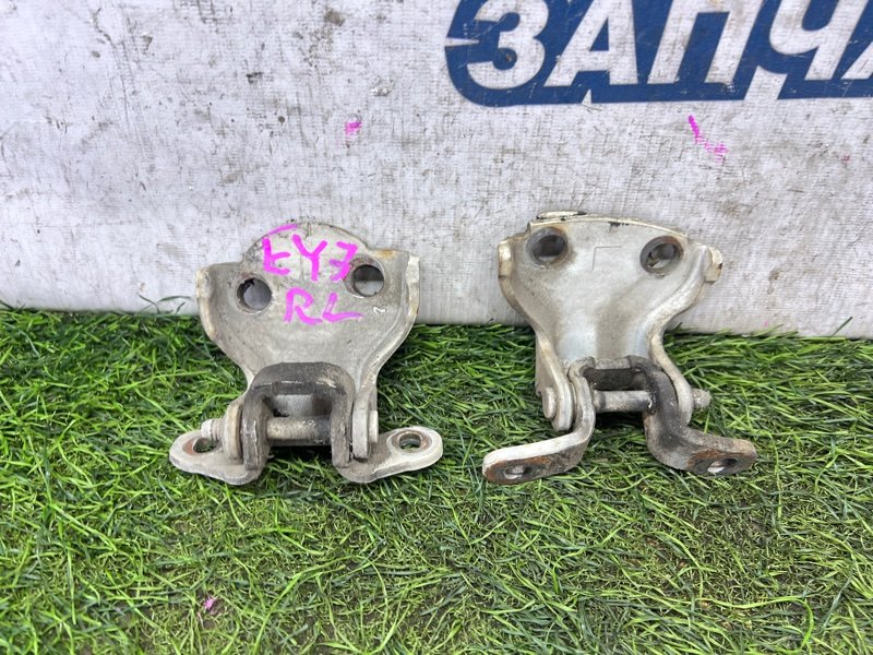 Петля двери HONDA PARTNER EY7 D15B задняя левая (б/у)