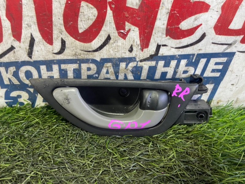 Ручка двери внутренняя HONDA FIT GD1 L13A задняя правая (б/у)