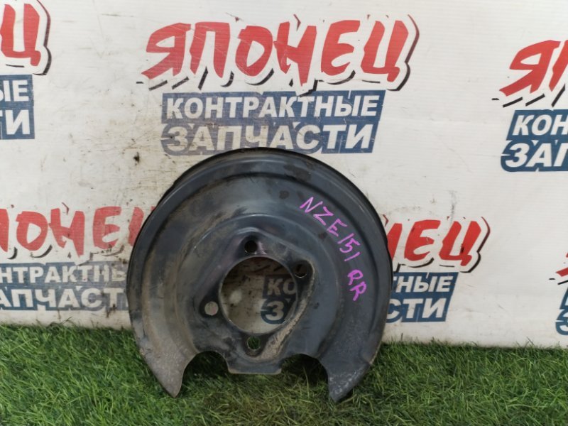 Щиток тормозного диска TOYOTA COROLLA RUMION NZE151 1NZ-FE задний правый (б/у)