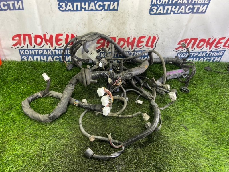 Коса двс TOYOTA SIENTA NCP81 1NZ-FE (б/у)