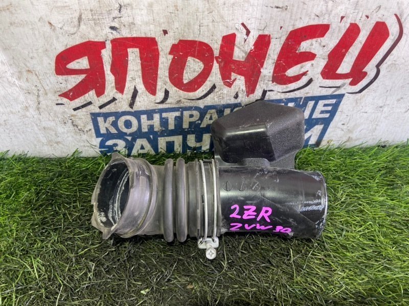 Патрубок воздушного фильтра TOYOTA PRIUS ZVW30 2ZR-FXE (б/у)