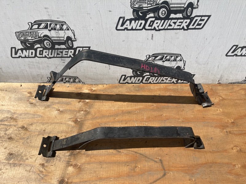 Крепление бака TOYOTA LAND CRUISER HDJ81 1HD-FT (б/у)