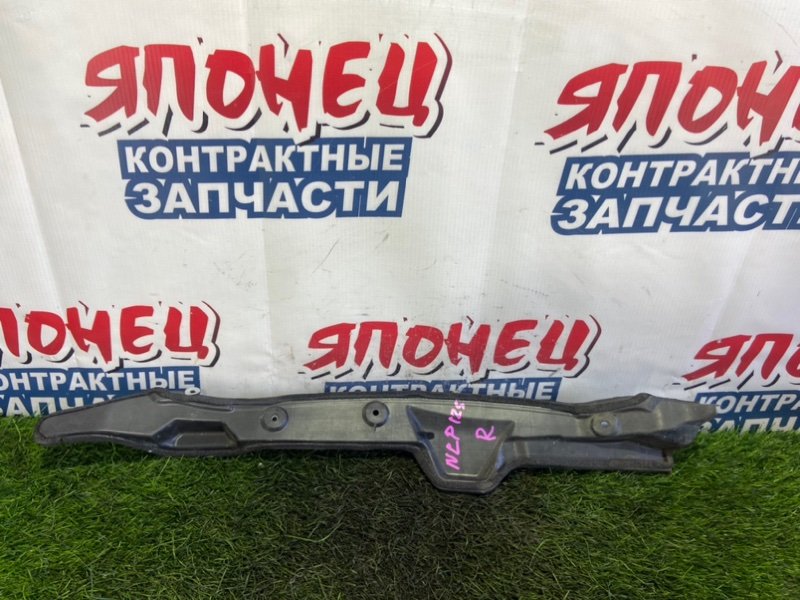 Пыльник крыла TOYOTA RACTIS NCP125 1NZ-FE передний правый (б/у)