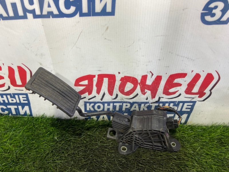 Педаль газа HONDA STEPWGN RK1 R20A (б/у)