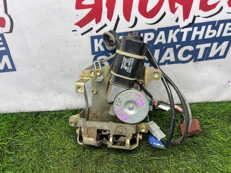 Замок двери HONDA STEPWGN RF2 B20B задний левый (б/у)