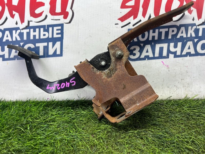 Педаль сцепления TOYOTA TOWN ACE S402M 3SZ-VE (б/у)