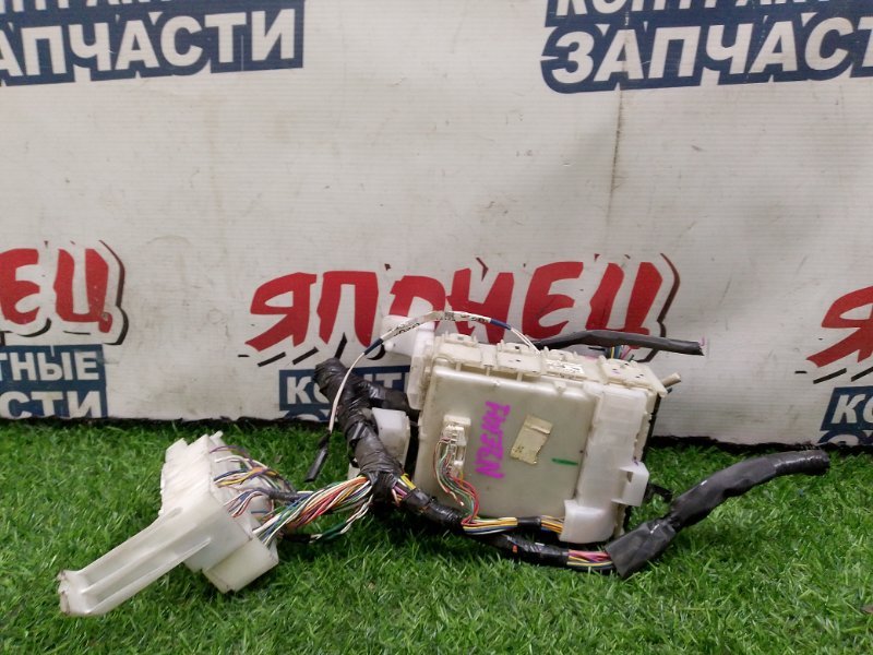 Блок предохранителей салона TOYOTA COROLLA  FIELDER NZE144 1NZ-FE (б/у)