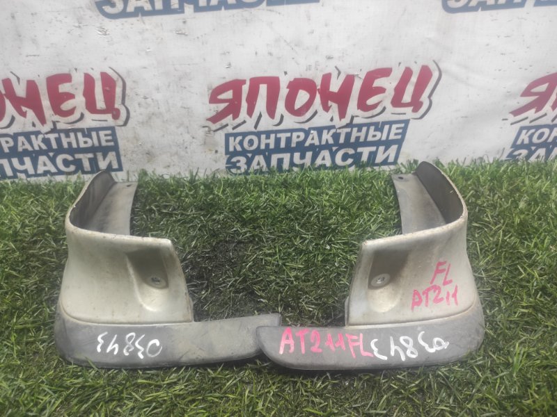 Брызговик TOYOTA CORONA PREMIO AT211 7A-FE передний правый (б/у)