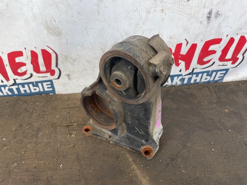 Подушка двигателя TOYOTA WINDOM MCV21 2MZ-FE задняя (б/у)